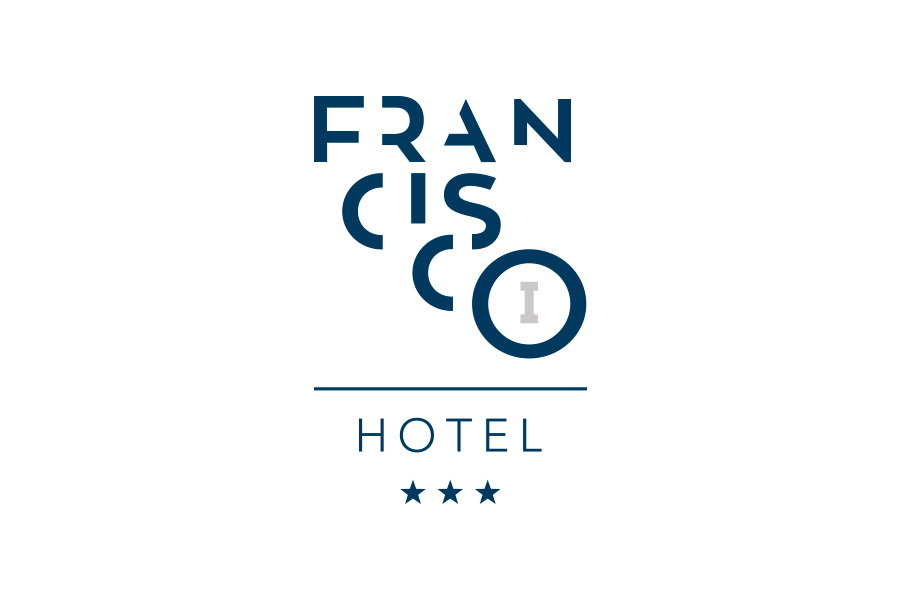 Diseño del logotipo del  Hotel Francisco I versión vertical sobre fondo blanco