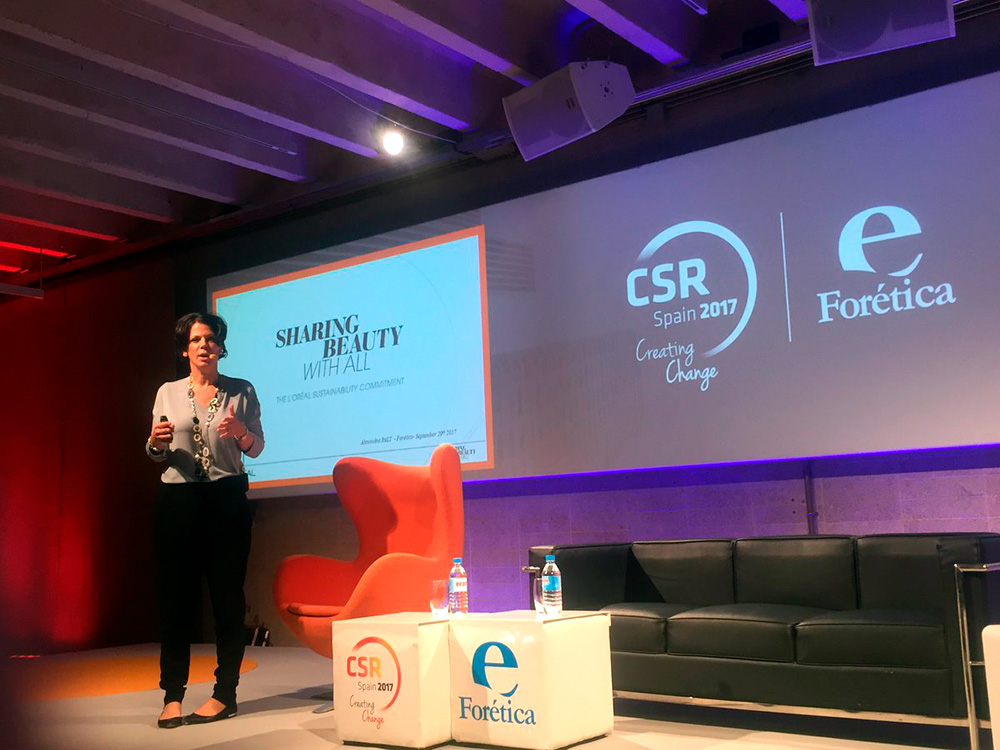 Proyecto de branding imagen corporativa evento CSR SPAIN 2017 organizado por Forética ponencia