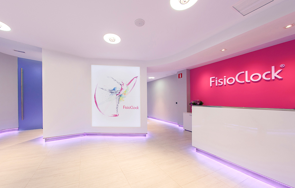 Branding, otra imagen del interior del centro FisioClock, proyecto de desarrollo de imagen corporativa realizado en el estudio de diseño gráfico e identidad corporativa LN Creatividad y TecnologÃ­a.